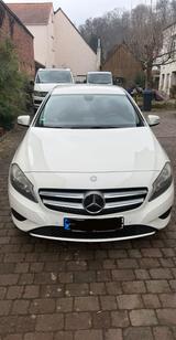 Mercedes-Benz 200 - Mercedes-Benz 200 aus 2013