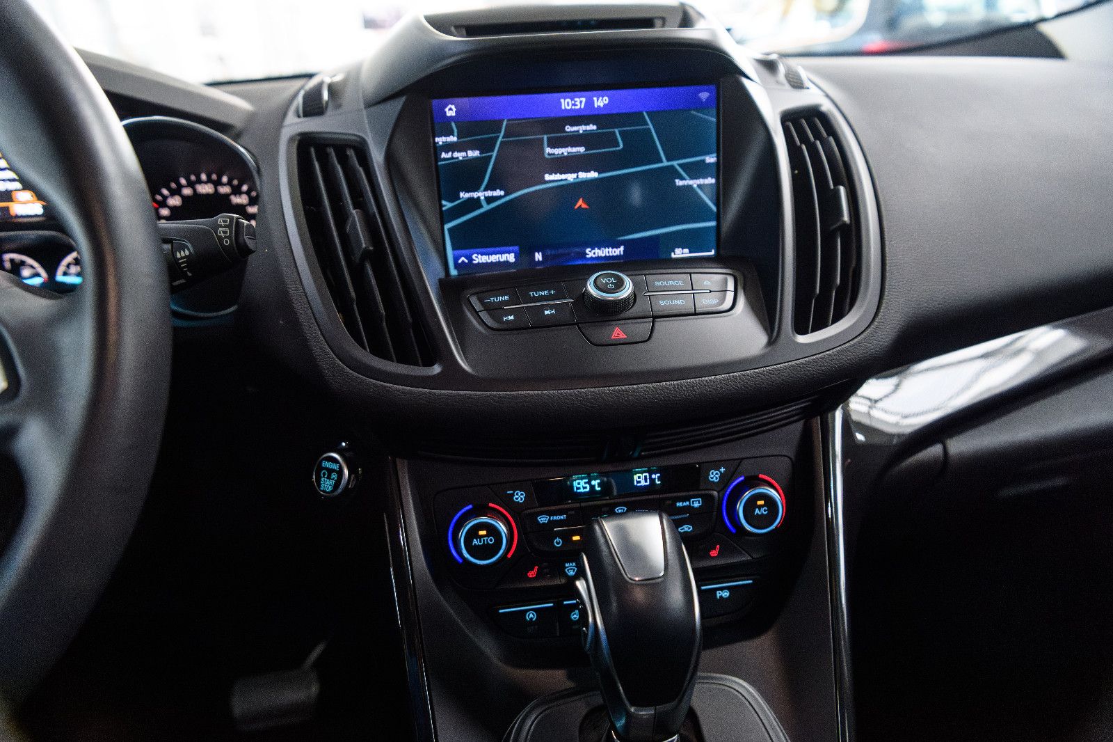 Fahrzeugabbildung Ford Kuga Titanium 260,- ohne Anzahlung