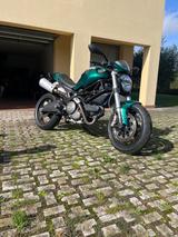 Ducati Monster 696 - DUCATI MONSTER 696