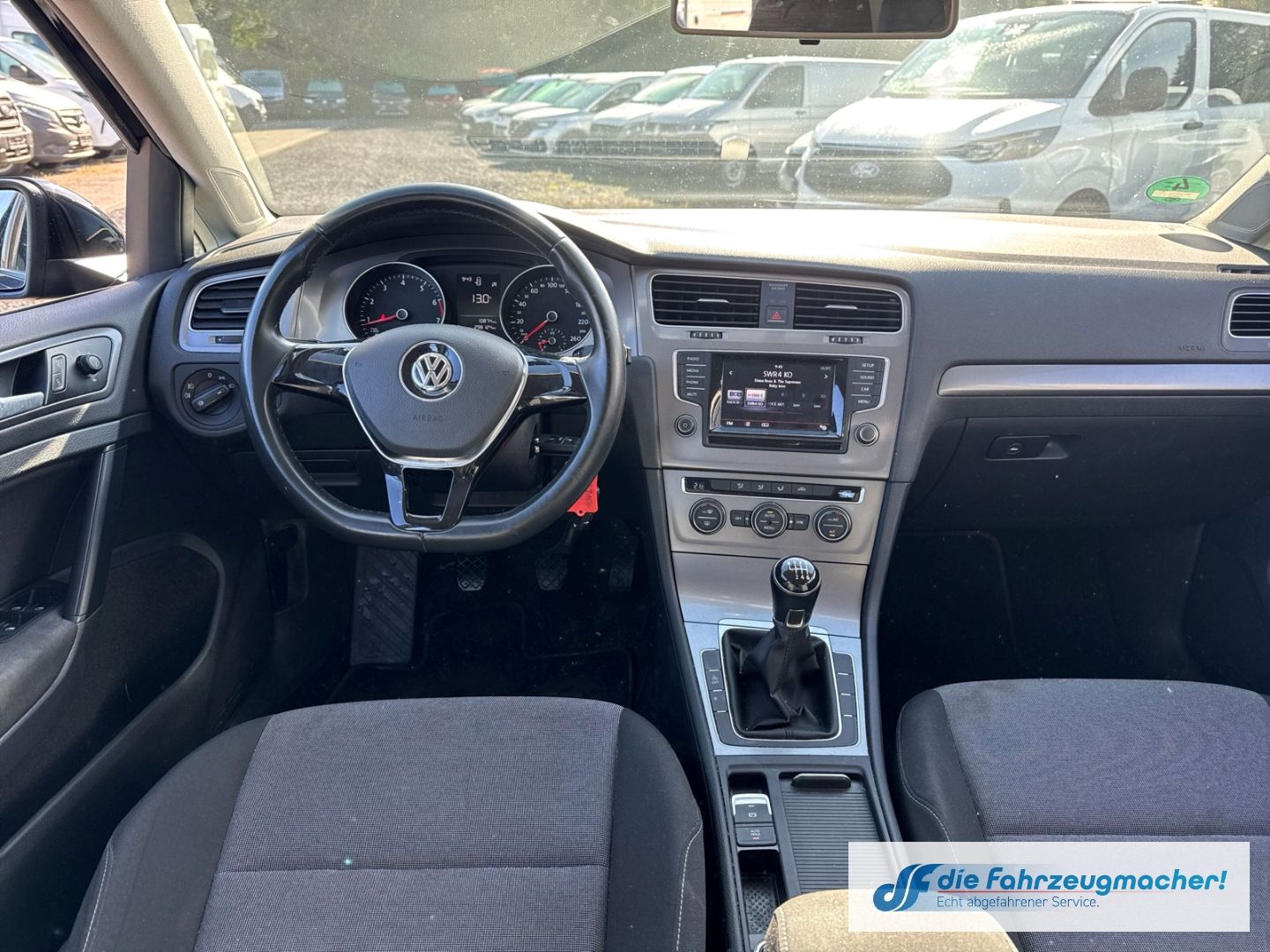 Fahrzeugabbildung Volkswagen Golf VII Trendline BMT Dyn. Kurvenlicht *EXPORT