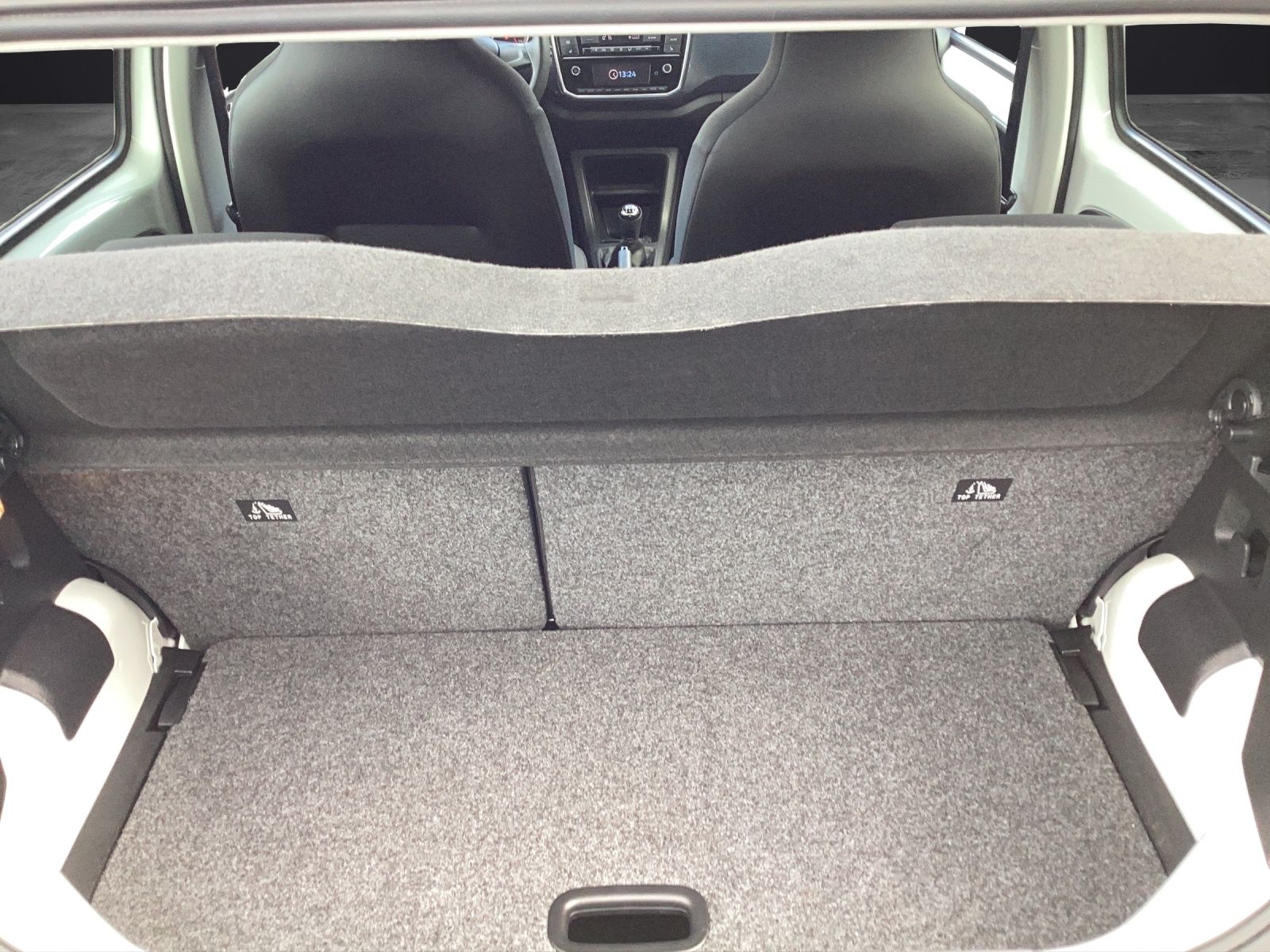 Fahrzeugabbildung Volkswagen up! 1.0 Climatronic DAB GRA RFK SH