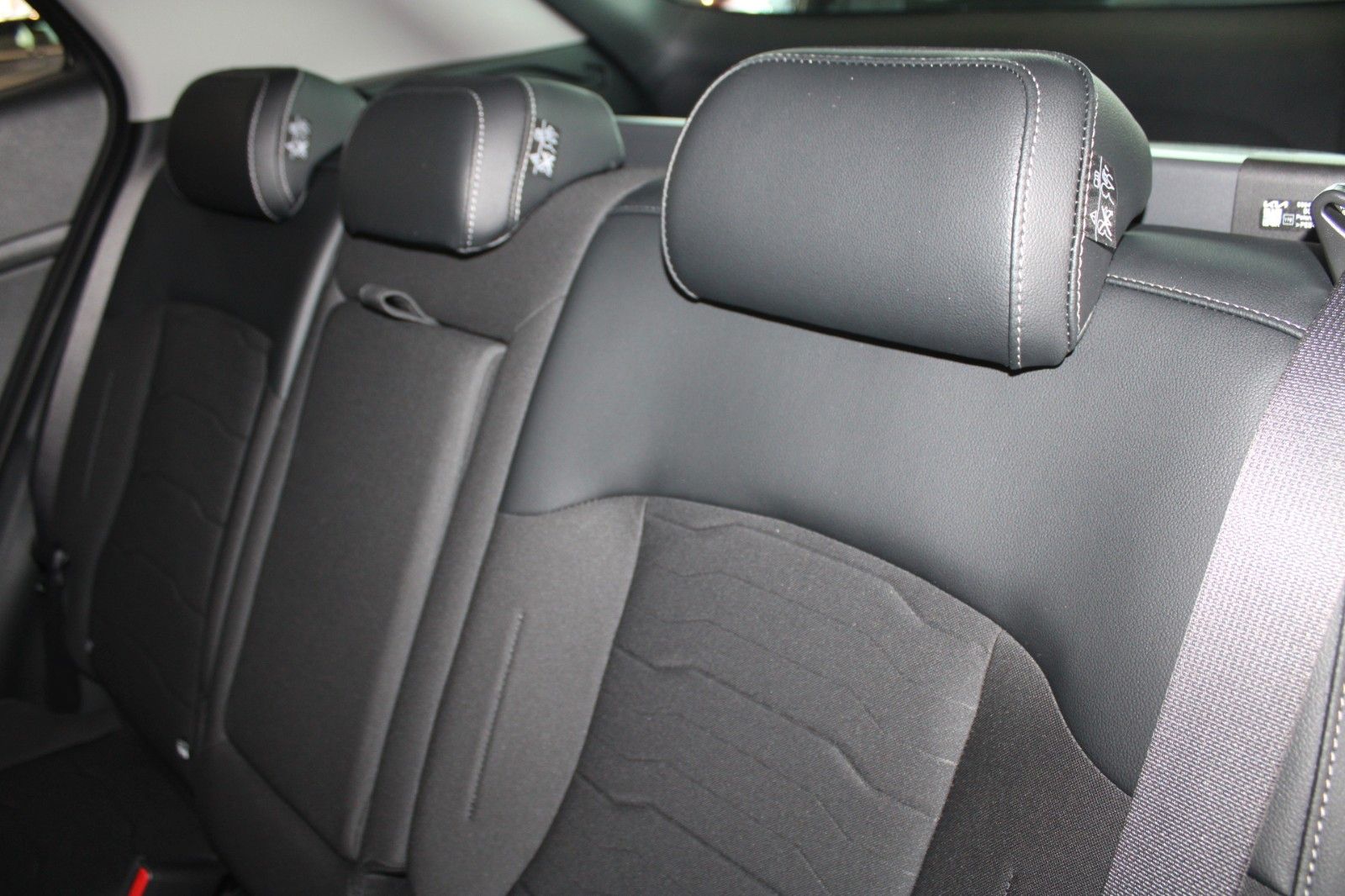 Fahrzeugabbildung Kia Sportage 1.6 T-GDI DCT Vision KOMFORT PAKET