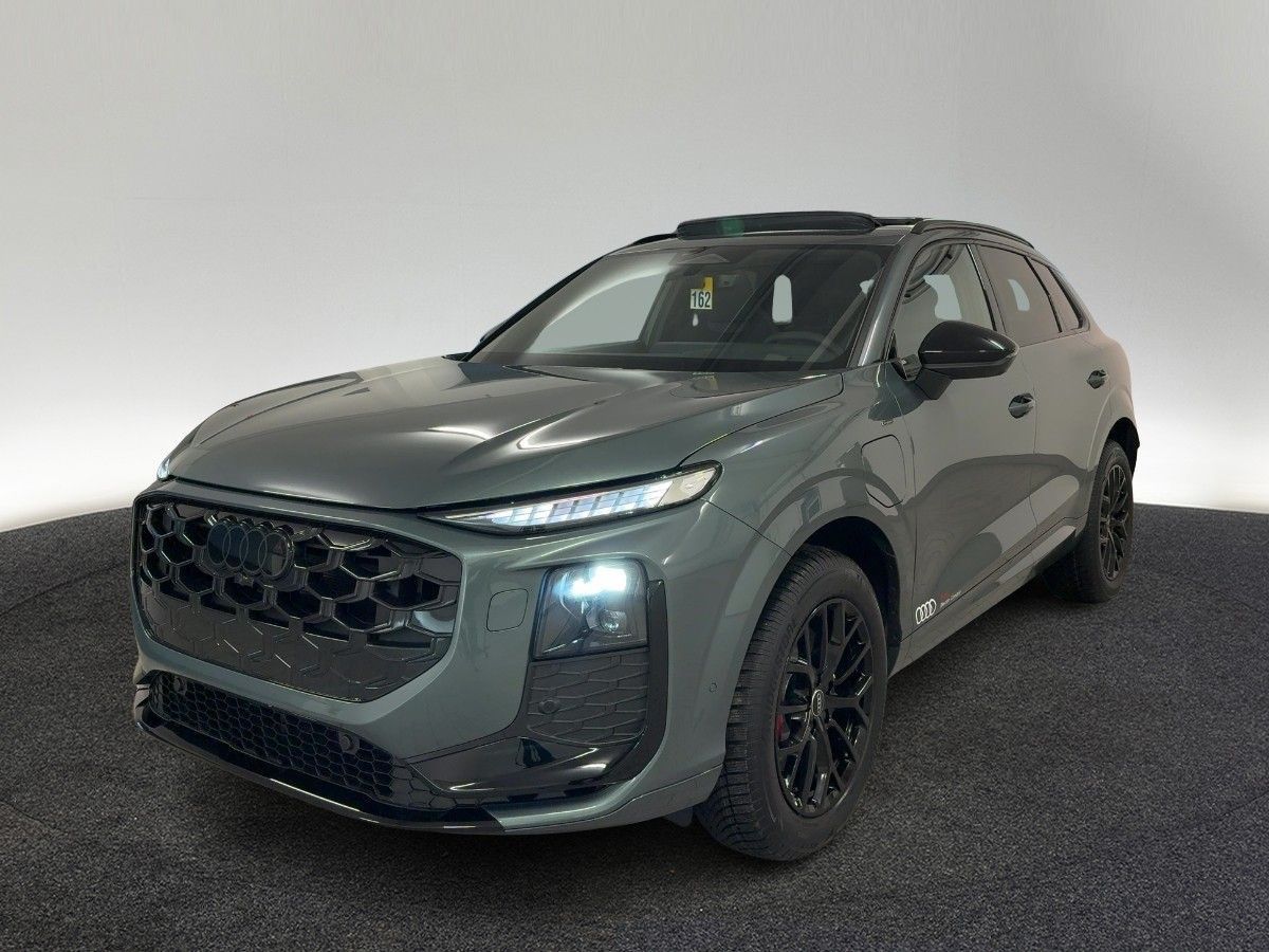 Audi Q3 e-hybrid S tronic foto 3