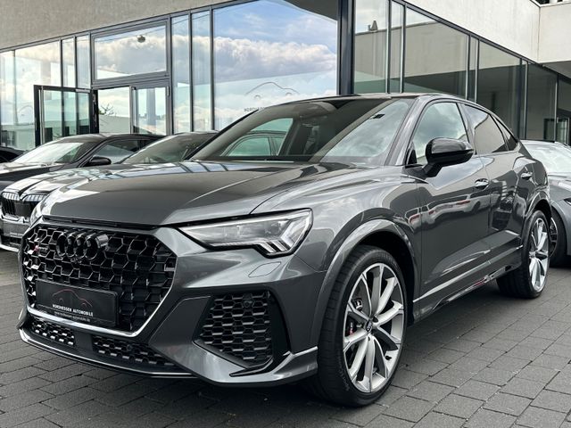 Audi RS Q3 Sportback 2.5 TFSI quattro | Panorama