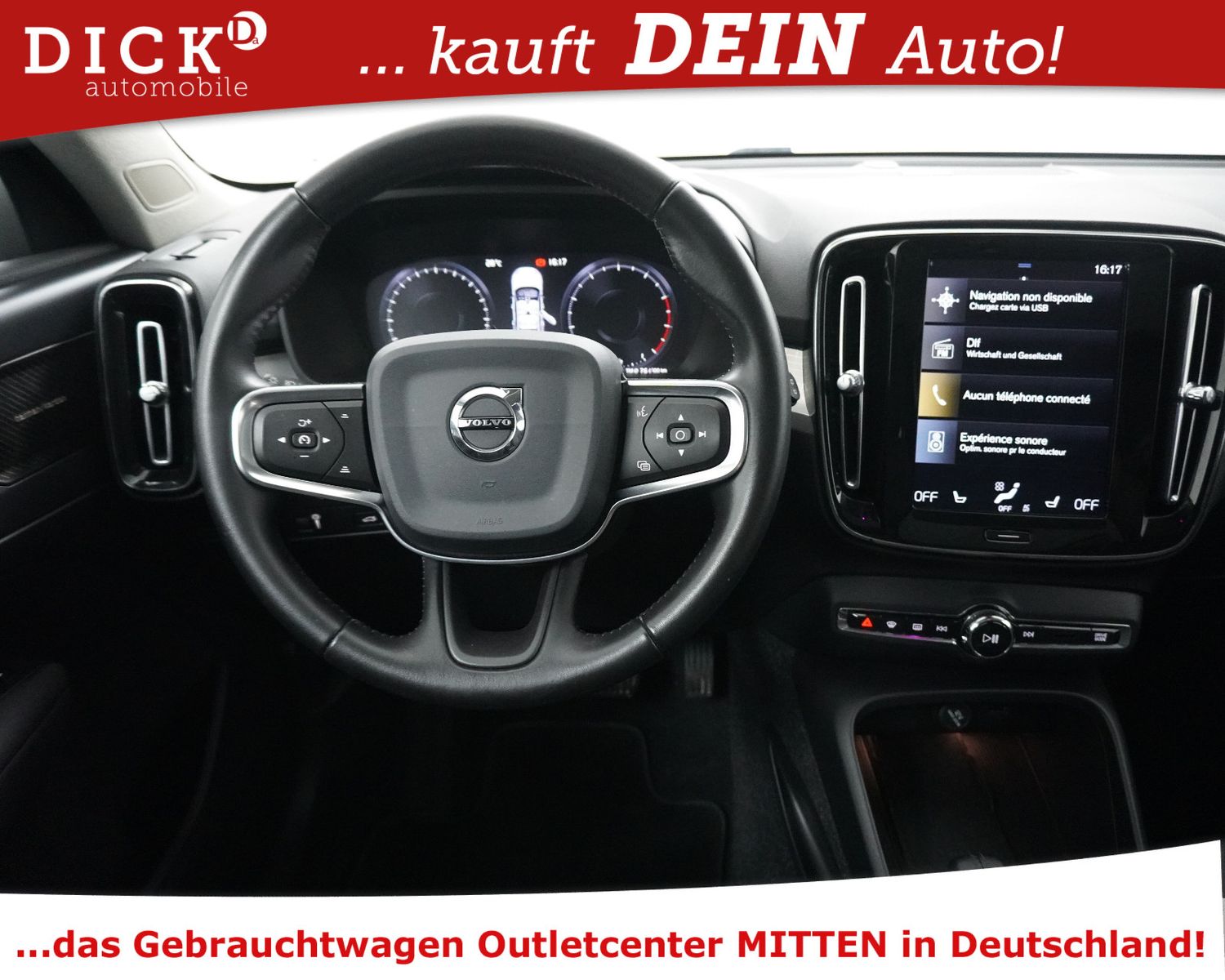 Fahrzeugabbildung Volvo XC40 T3 Aut Momen PANO+VIRTU+LED+KAM+H&K+ACC+SHZ