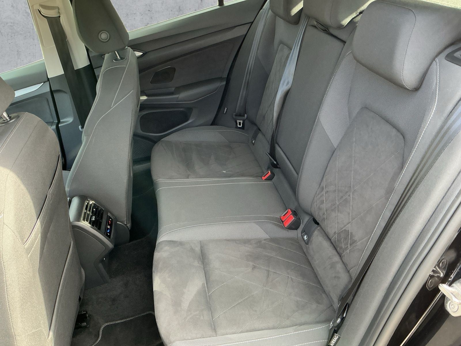 Volkswagen Golf - Bild 16