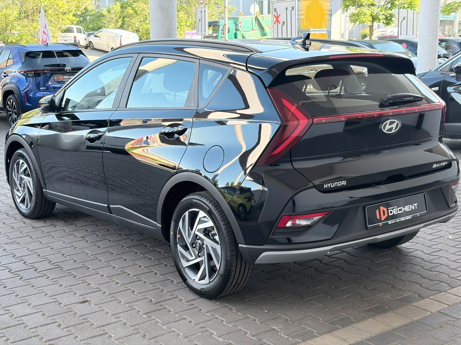 Fahrzeugabbildung Hyundai Bayon 1.0 T-GDI Trend LED,Navi,SHZ,Kam.,PDC,AUT