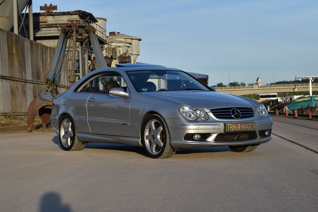 Mercedes-Benz CLK 500
