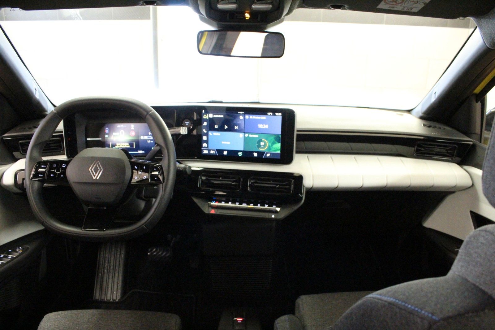 Fahrzeugabbildung Renault R 5  E-Tech 120 Urban Range *CCS /Schuko*