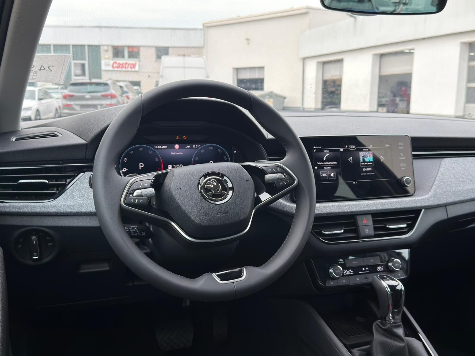 Fahrzeugabbildung SKODA Kamiq Selection