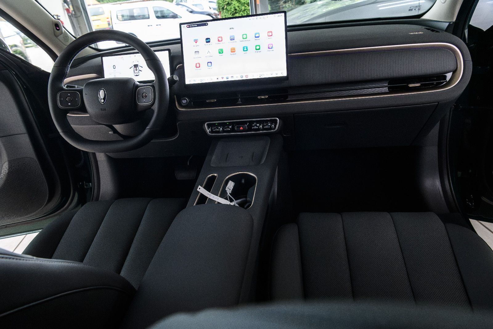 Fahrzeugabbildung GWM GWM ORA 5 SUV Hybrid Luxury 1.5 Turbo