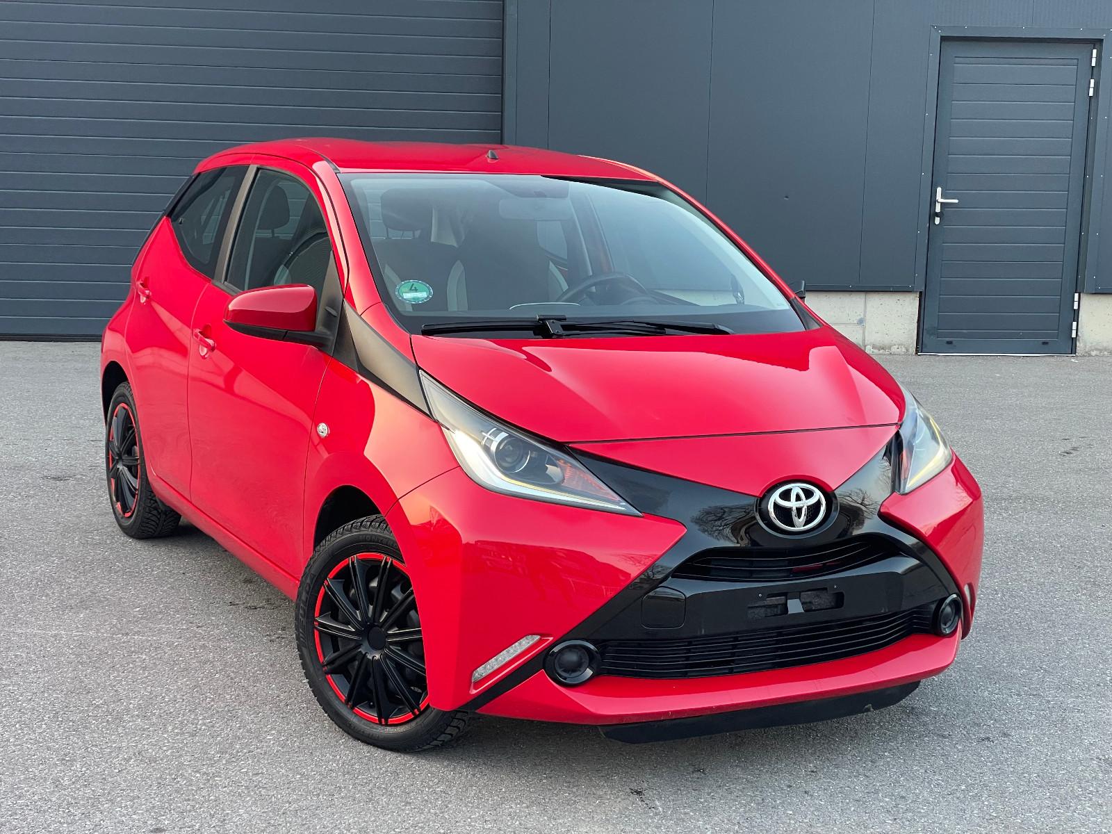 Toyota Aygo 1.0 VVT-i  AYGO x-play Euro-6,Klima