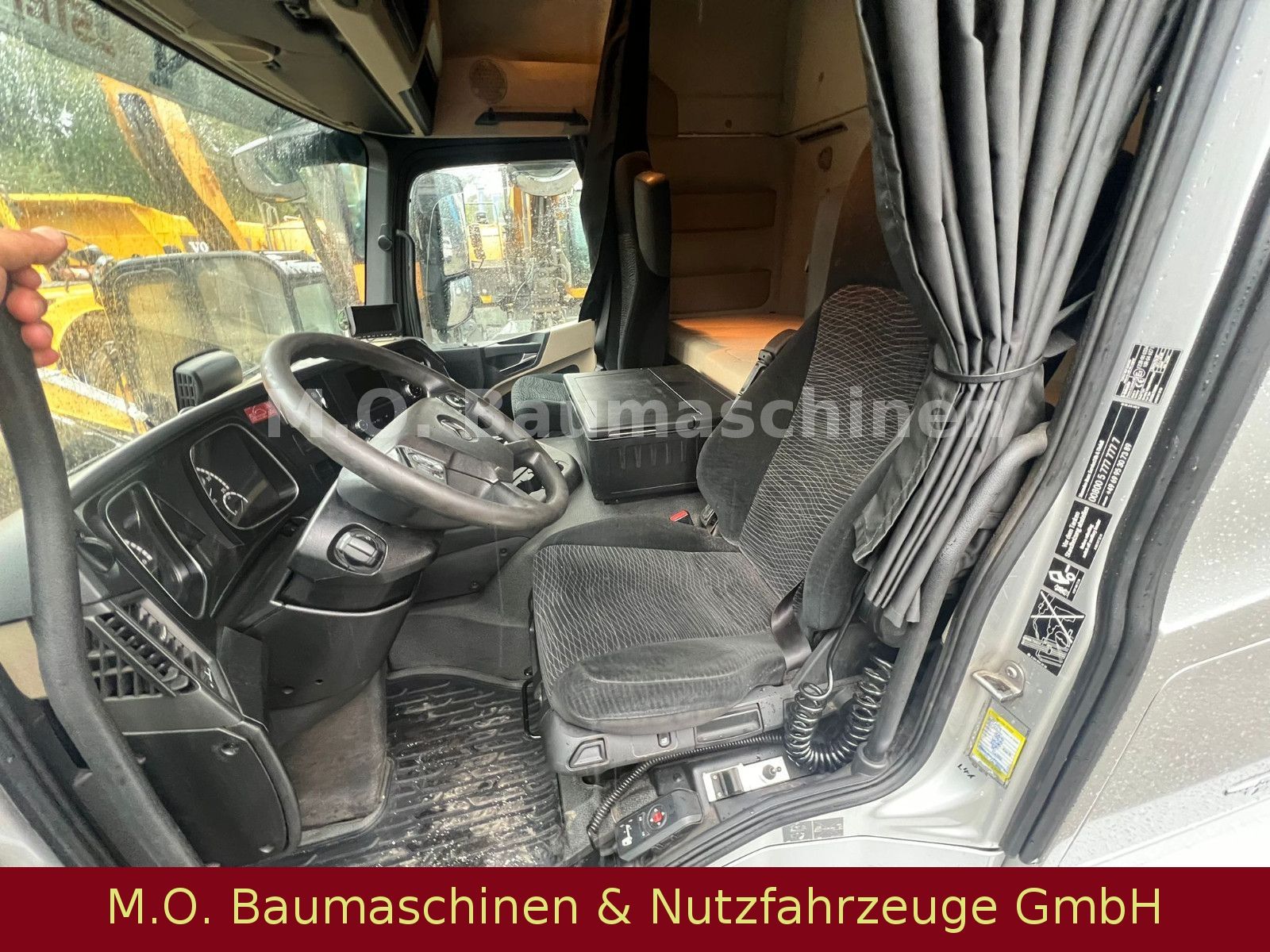 Fahrzeugabbildung Mercedes-Benz Actros 2543 / AC Meiller / ZSA / Euro 6