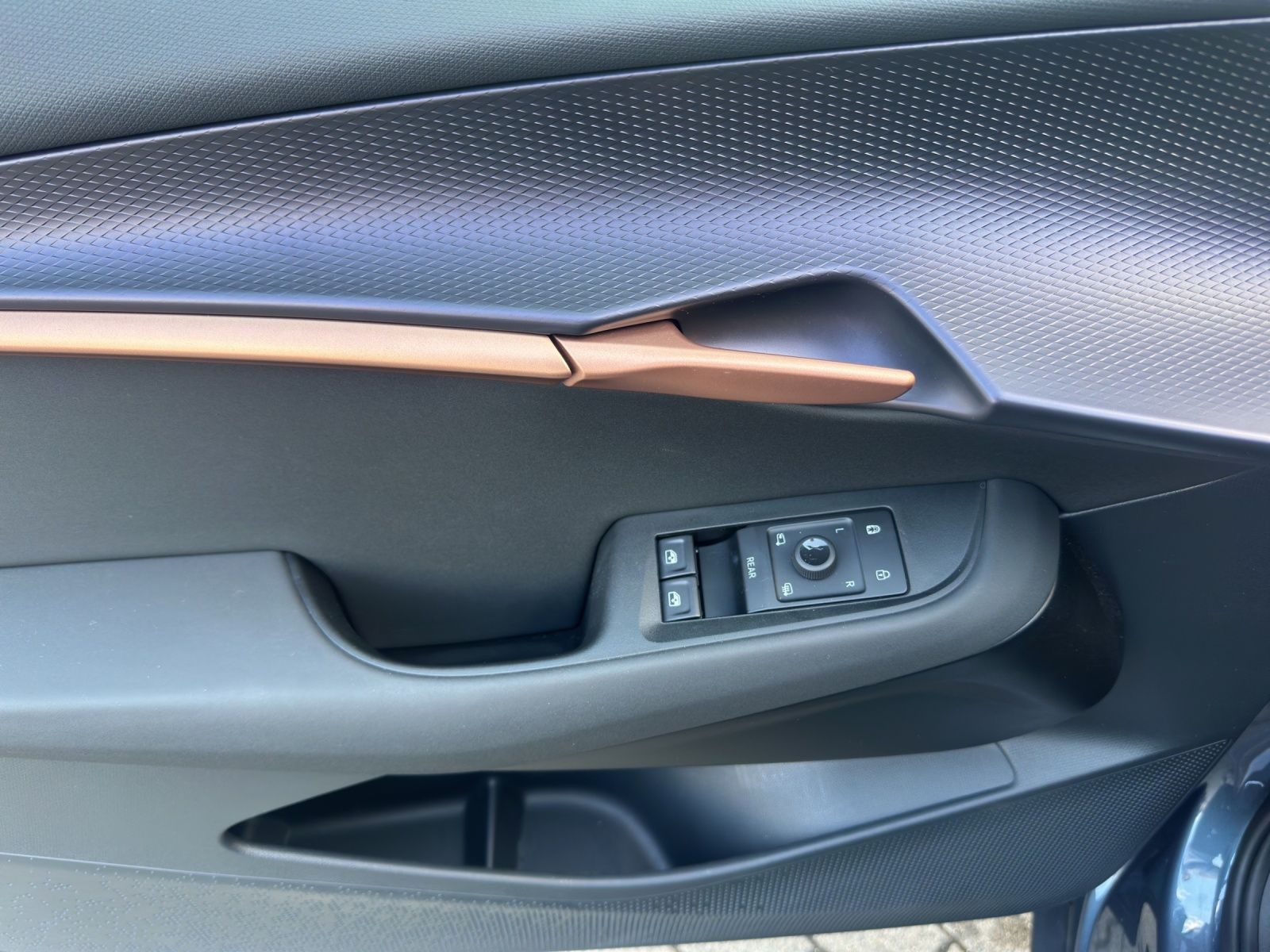 Cupra Tavascan - Bild 8