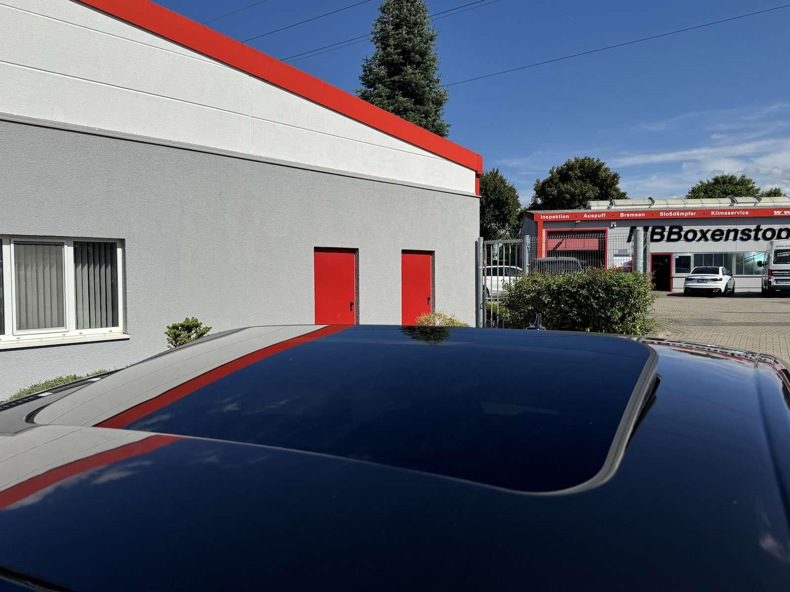 Fahrzeugabbildung Audi A6 3.2 FSI S-Line/Navi/Leder/S-Dach/Standheiz...