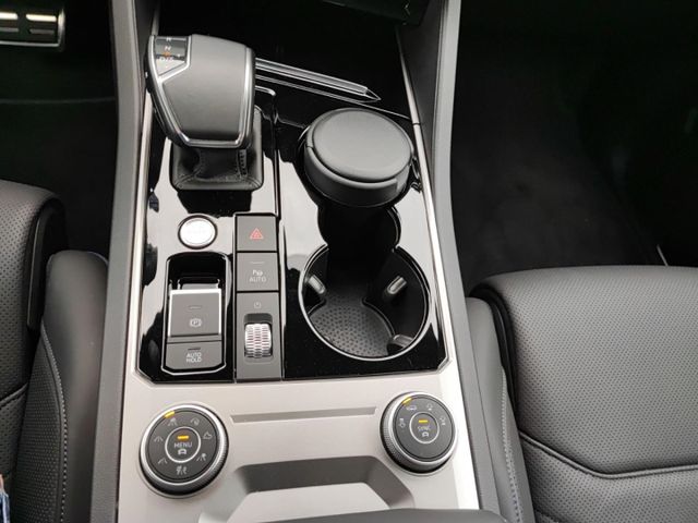 Touareg R 4Motion 3.0 TSI eHybrid Navi Carplay