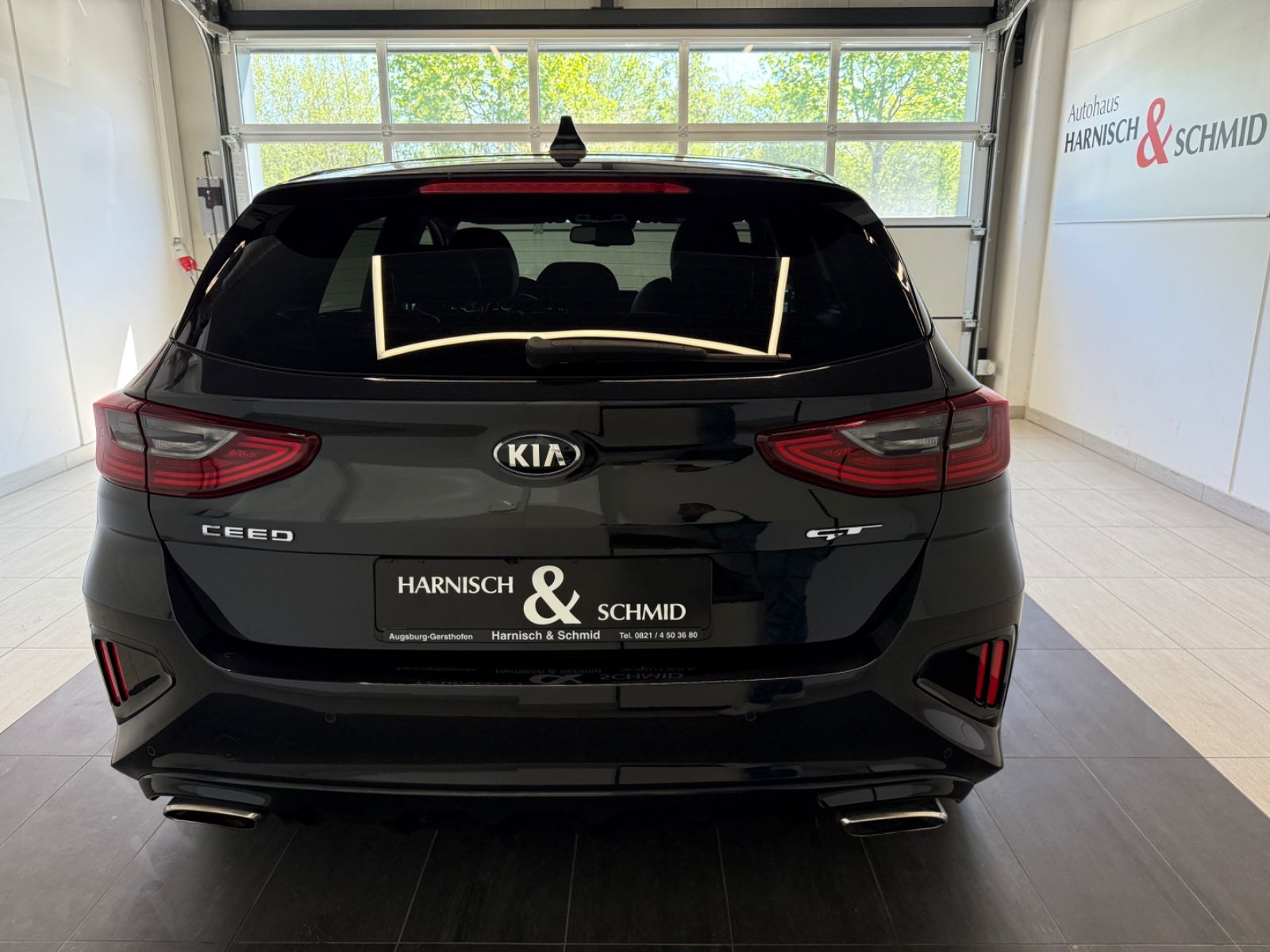 Fahrzeugabbildung Kia Ceed GT 1.6T GT DCT-Navi,Automatik,Klimaauto.