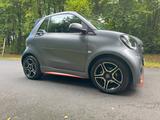 Smart ForTwo cabrio BRABUS tailer made grau/ matt - mit Benzin-Antrieb: Grau, Matt
