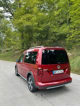 Volkswagen Caddy 2,0TDI 75kW BMT Alltrack 5-Sitze Alltrack - Volkswagen Caddy: Alltrack
