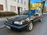 Volvo 850 | 02/1996 | H-Kennzeichen - Volvo 850 mit Benzin-Antrieb: Kombi, mit Klimaanlage