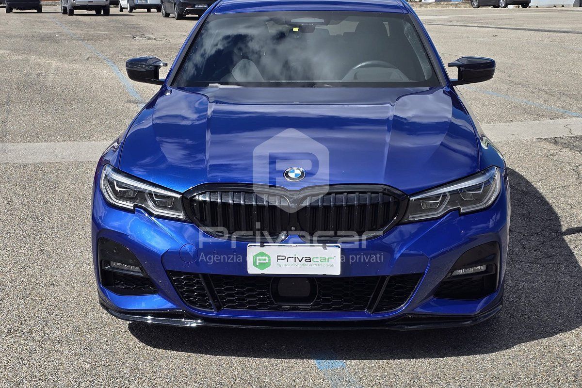 BMW 330i Msport imagem 2