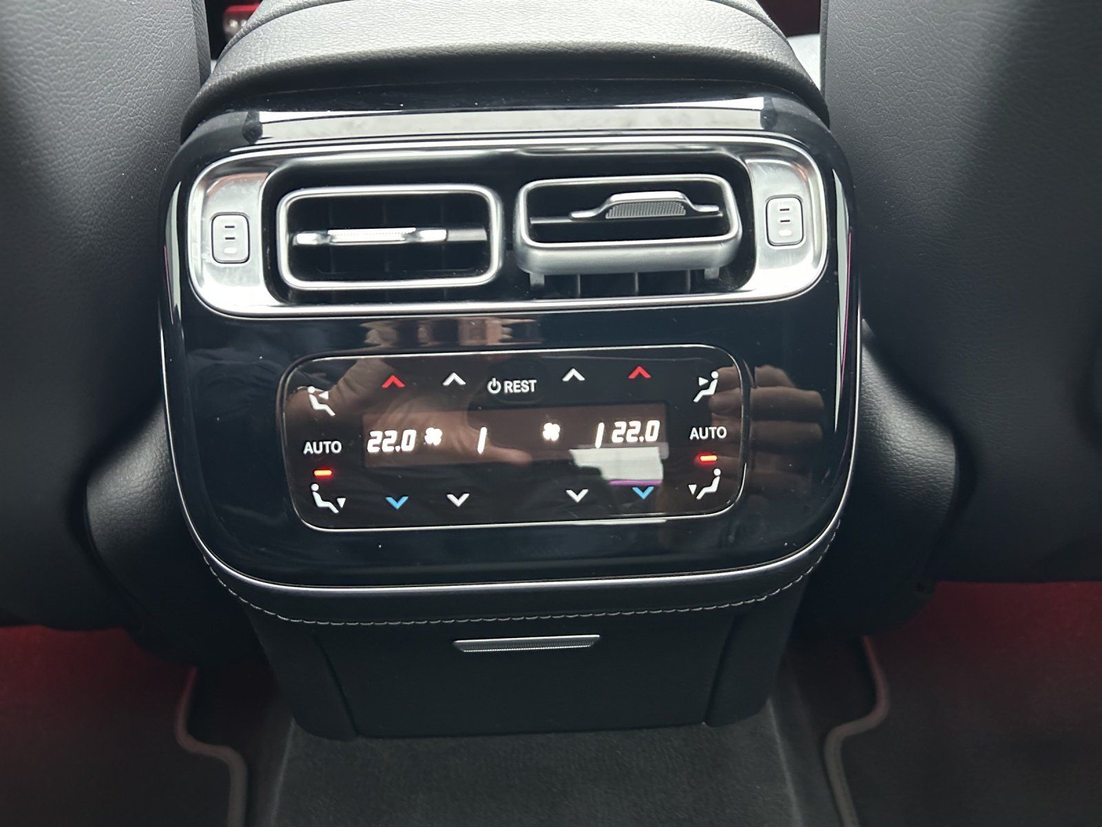Fahrzeugabbildung Mercedes-Benz S350d AMG Pano DISTRO 4xMemo AIRMATIC Burme 360°