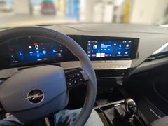 Fahrzeugabbildung Opel Astra L Sports Tourer 1.2T PDC/LED/DAB/8xRÄDER