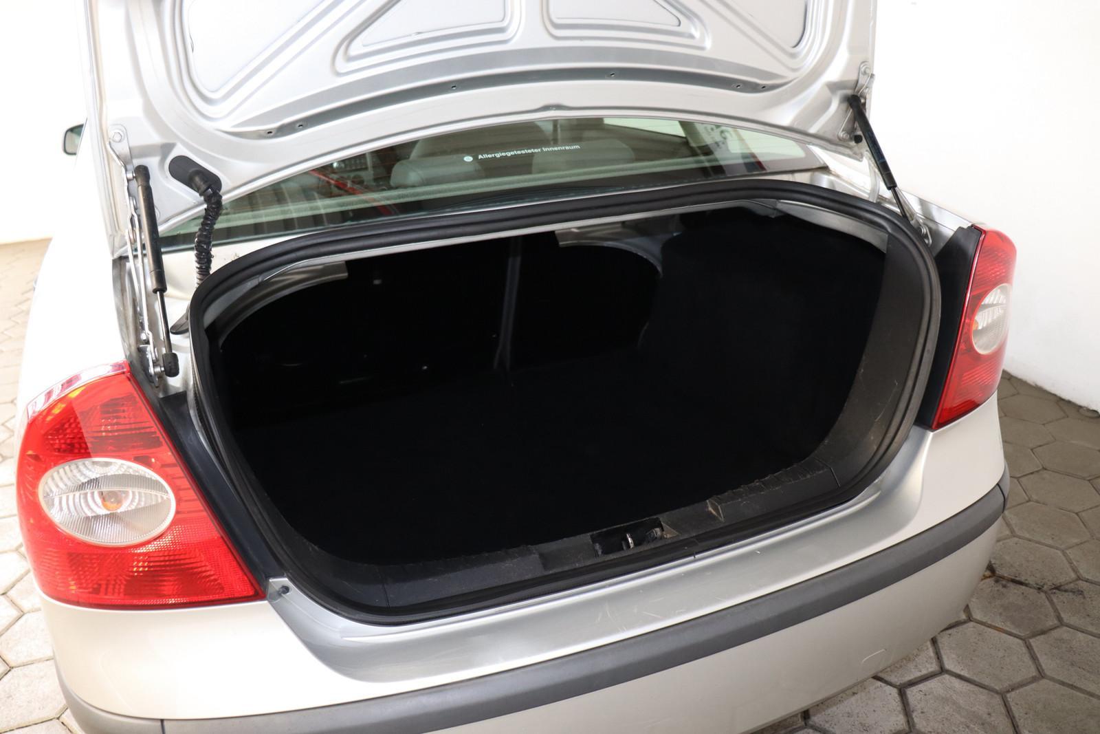 Ford Focus Trend 1.6 Automatik KLIMA*4S-REIFEN