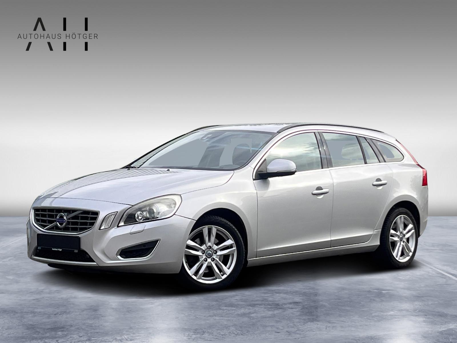 Volvo V60 Kombi Momentum | Automatik | 163 PS | Navi