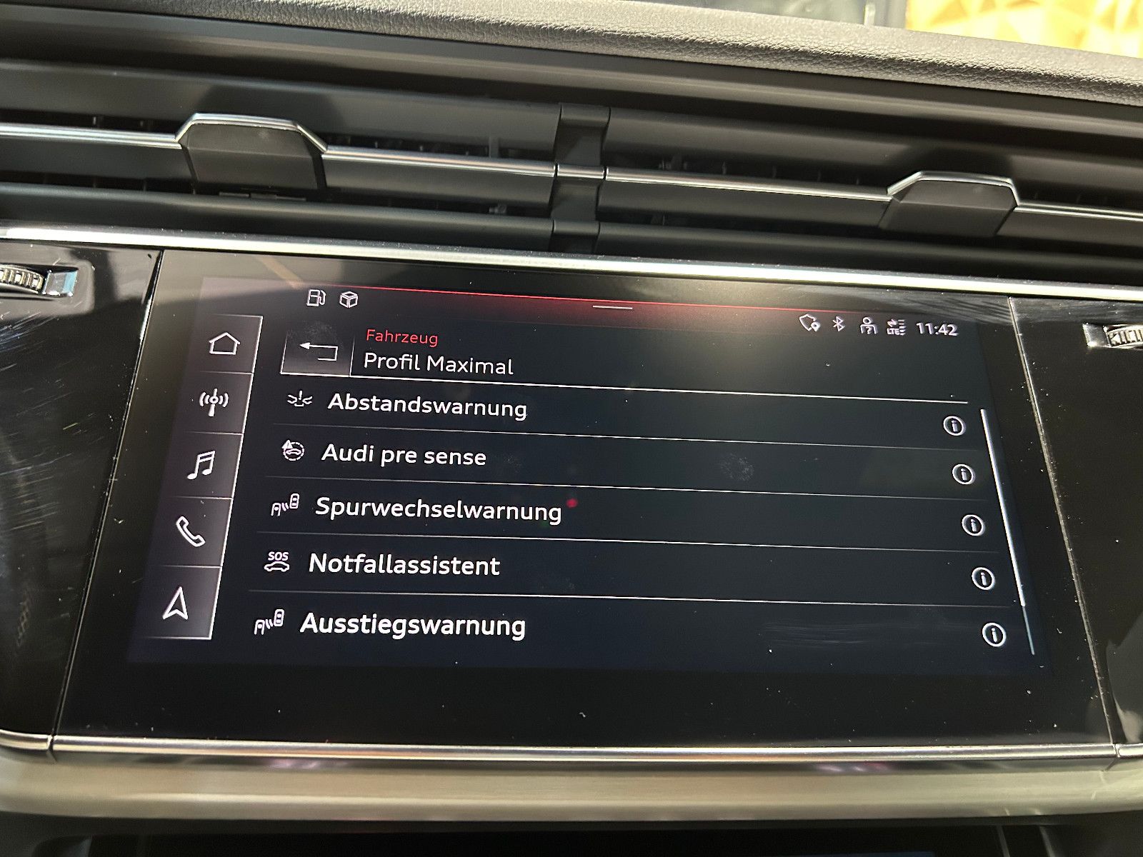 Fahrzeugabbildung Audi Q7 50 TDI quattro/S-LINE/HEAD-UP/COMPETITION/NAV