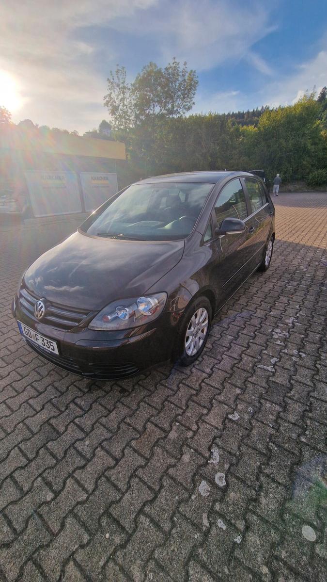 Volkswagen Golf Plus 2006 — салон