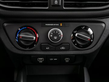 Hyundai i10 1.0 Select Navi Spurhalteassistent Kamera