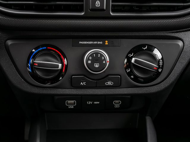 Hyundai i10 1.0 Select Navi Spurhalteassistent Kamera