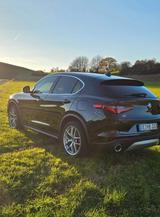 Alfa Romeo Stelvio 2.2 Diesel 16V 154kW Super AT8-Q4 Super - schwarze Alfa Romeo Stelvio