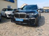 BMW X7 M50d Executive Drive ProLaser,SkyLounge,M+S - BMW X7 M50 aus 2019