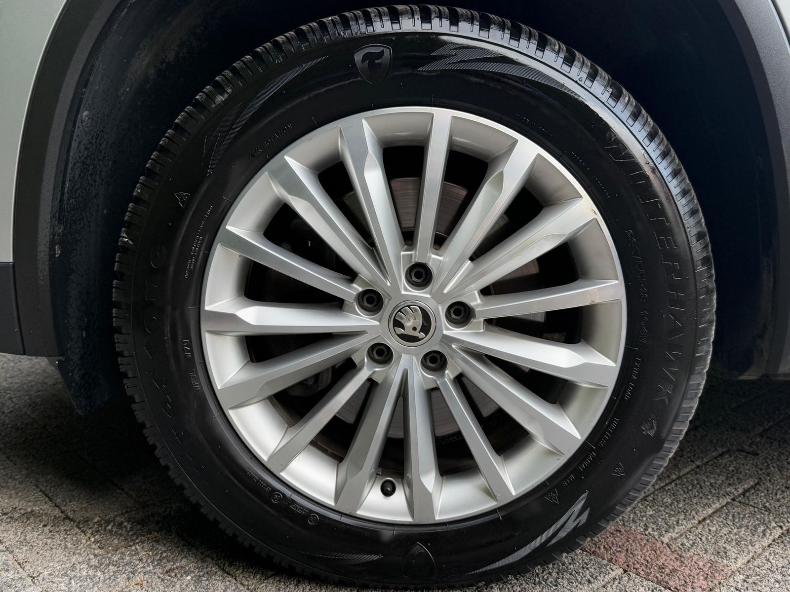 Fahrzeugabbildung SKODA Kodiaq 2.0 TSI DSG 4x4 Style MATRIX+KAM+ACC+VIRT