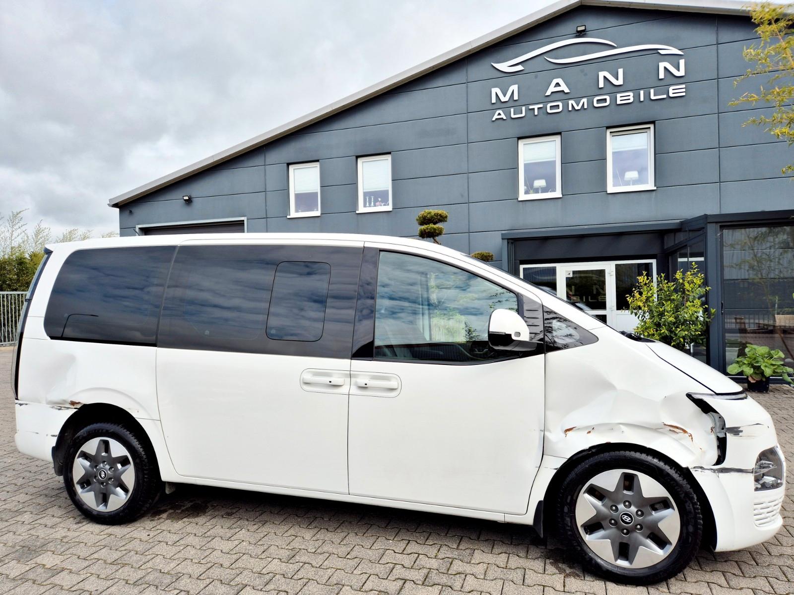Hyundai STARIA PRIME*AUTOMATIK*LEDER*PANORAMA*9-SITZER*
