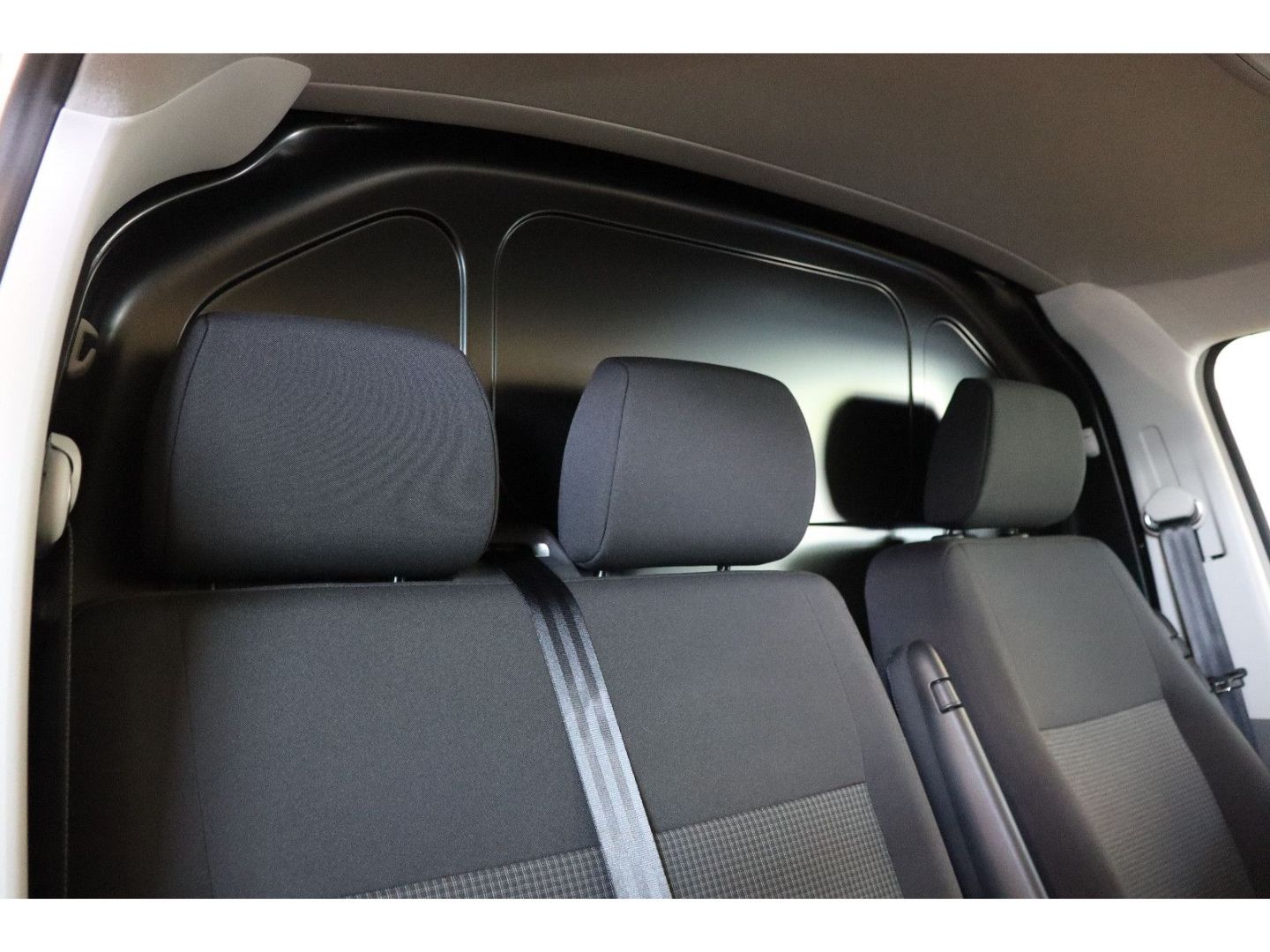 Fahrzeugabbildung Volkswagen VW T6.1 ABT e-Kasten LR DSG DAB Klima PDC 3-Sit