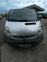 Opel Vivaro 1.9 tdi Kastenwagen - Opel Vivaro aus 2006
