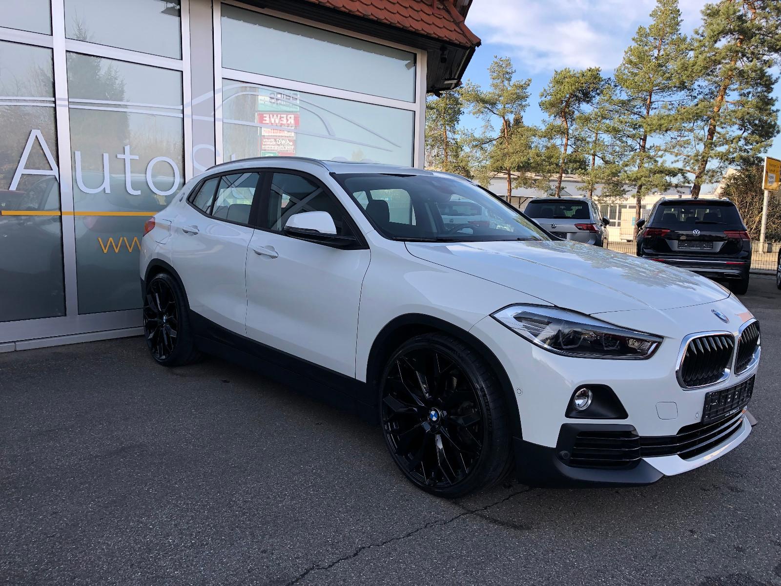 BMW X2 sDrive20i Steptronic *PANO*21"LMF*H&R*