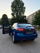 Chevrolet Chervolet Lacetti TÜV neu - gebrauchte Chevrolet Lacetti aus dem Jahr 2008