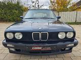 BMW 325 - BMW 325 aus 1990: Cabrio
