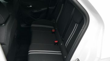 Bild 6 Opel CORSA F GS