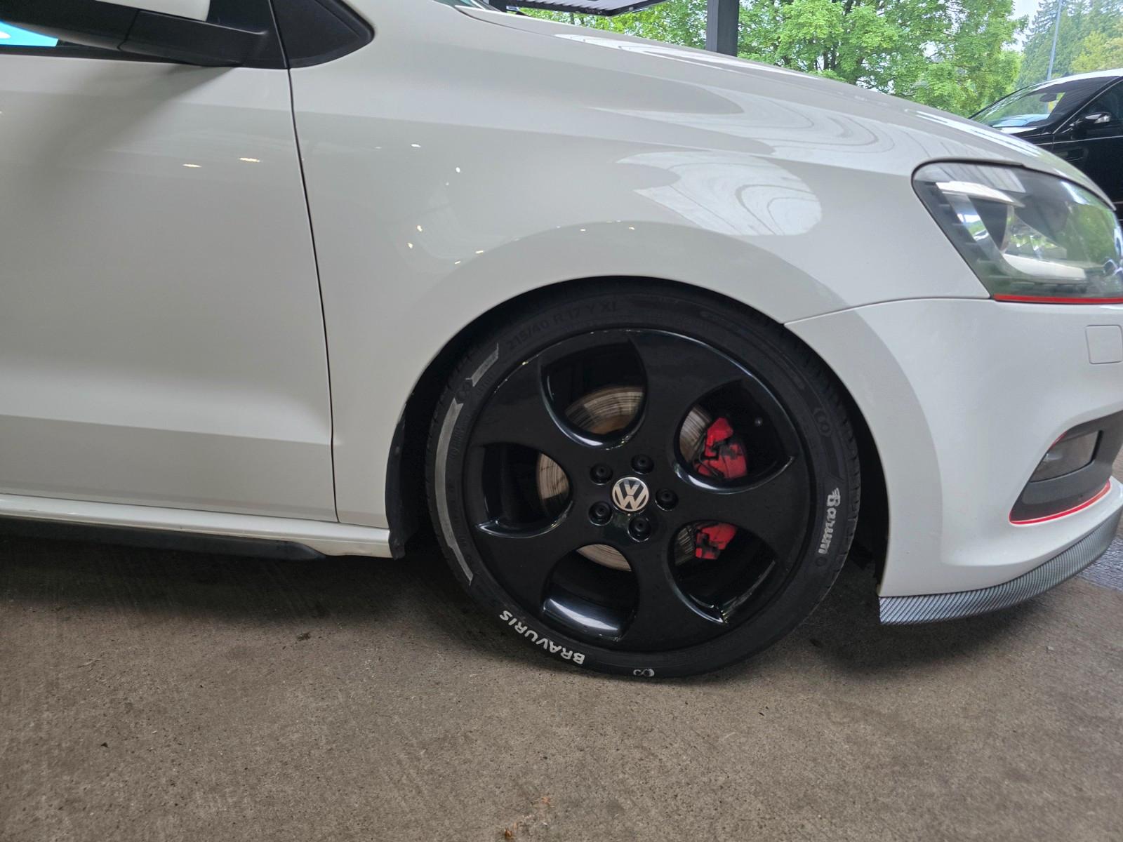 VOLKSWAGEN POLO V - GTI -  DSG - 179 CV- BI-XENON