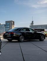 Mercedes-Benz 220 E 220 d Autom. - - Mercedes-Benz 220: 220e