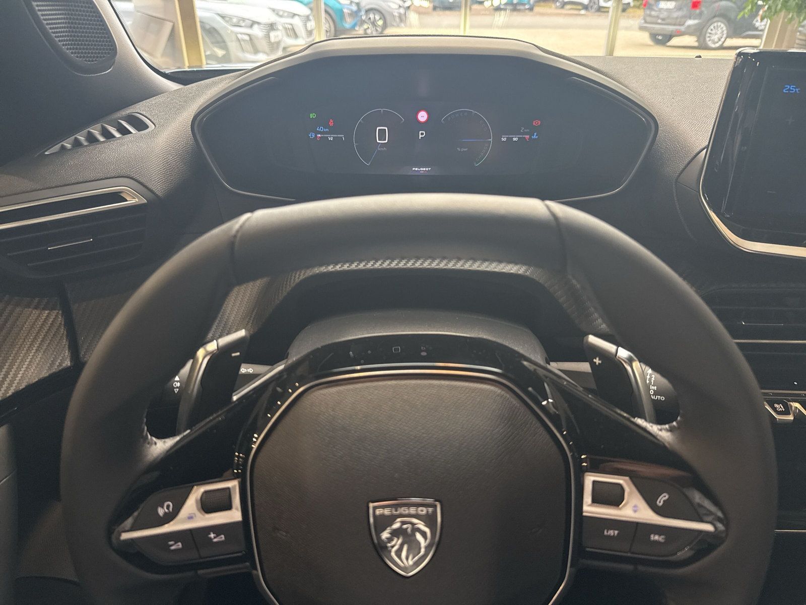 Peugeot 2008 - Bild 10