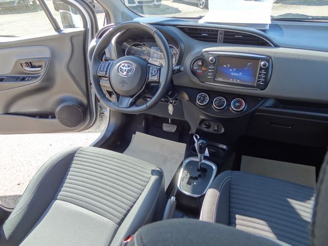 Fahrzeugabbildung Toyota Yaris Comfort/Automatik/1.Hd/Kam/4-Türig/