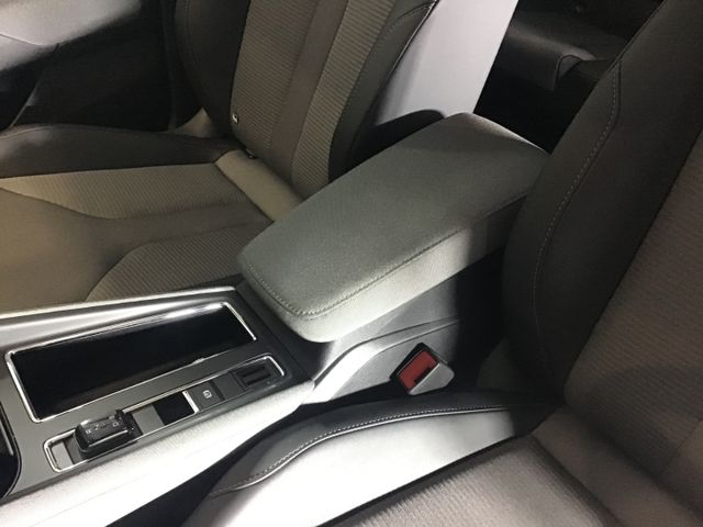 Fahrzeugabbildung Skoda Enyaq 60  Batteriezertifikat ACC/LED/SHZ/1-Hand