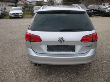 Volkswagen Golf - 4