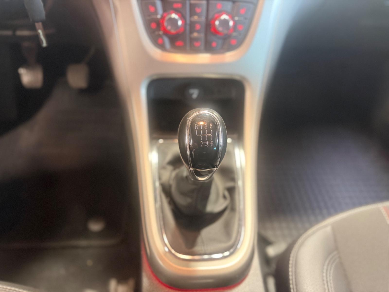 Opel Astra J Lim 150 Jahre Opel
